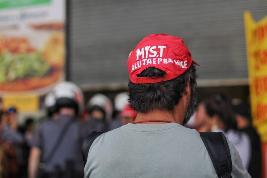 MTST ocupa sede da Caixa na Avenida Paulista, durante uma reivindicação por moradia digna - 06/07/2018