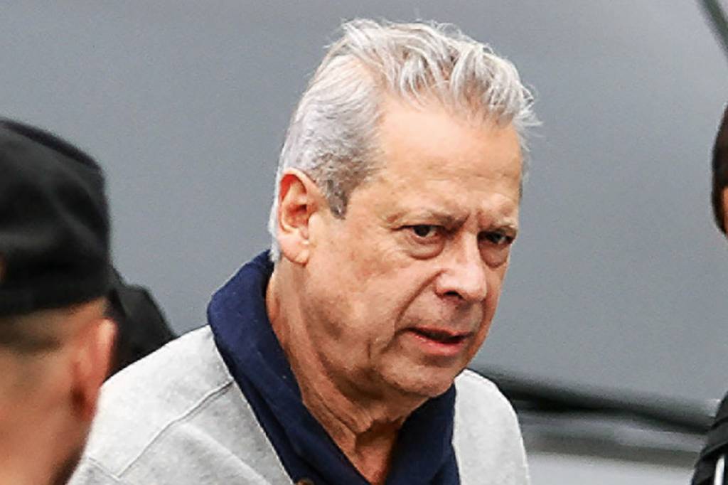 TRF-4 condena Dirceu a pagar R$ 4,5 milhões de custas processuais