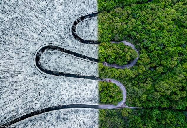 Na categoria "Abstrato" a foto campeã, de Ovi D. Pop, registra uma estrada que passa diversas vezes por territórios com climas completamente diferentes Na categoria "Abstrato" a foto campeã, de Ovi D. Pop, registra uma estrada que passa diversas vezes por territórios com climas completamente diferentes