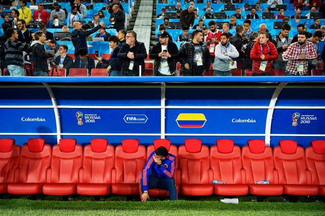 James Rodriguez lamenta após a Colômbia ser eliminada da Copa do Mundo da Rússia - 03/07/2018