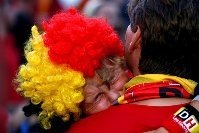 Um torcedor da Bélgica chora após a eliminação para a França na semi final da Copa do Mundo Rússia - 10/07/2018