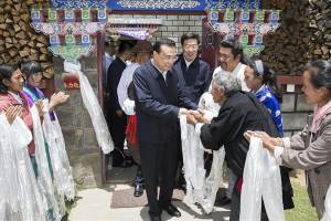 Premiê chinês visita a região autônoma do Tibete