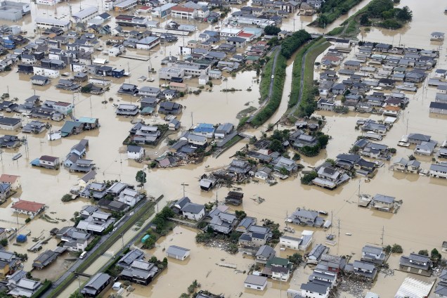 Imagem área mostra área inundada após a chuva pesada em Kurashiki, Okayama, no Japão - 08/07/2018