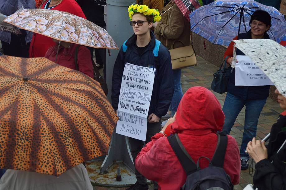 Russos protestam contra mudanças na aposentadoria - 01/07/2018