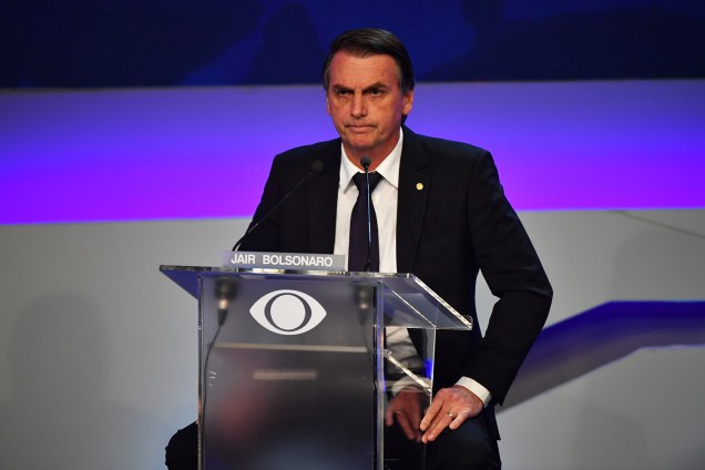 O candidato à Presidência da República, Jair Bolsonaro (PSL),  durante o debate presidencial na TV Bandeirantes, zona sul de São Paulo (SP) - 09/08/2018