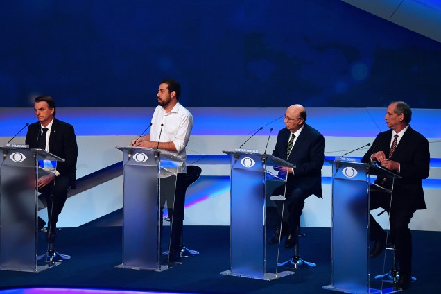 Os candidatos Jair Bolsonaro (PSL), Guilherme Boulos (PSOL), Henrique Meirelles (MDB) e Ciro Gomes (PDT), participam de debate presidencial na TV Bandeirantes - 09/08/2018