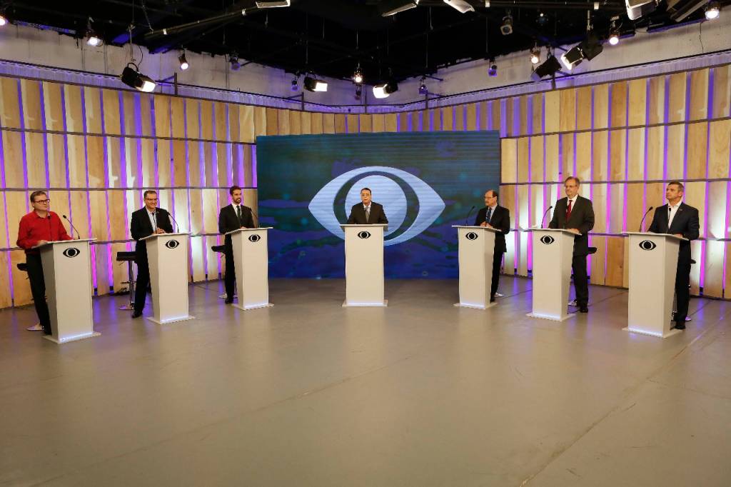 Pesquisa mostra empate técnico entre Sartori e Leite