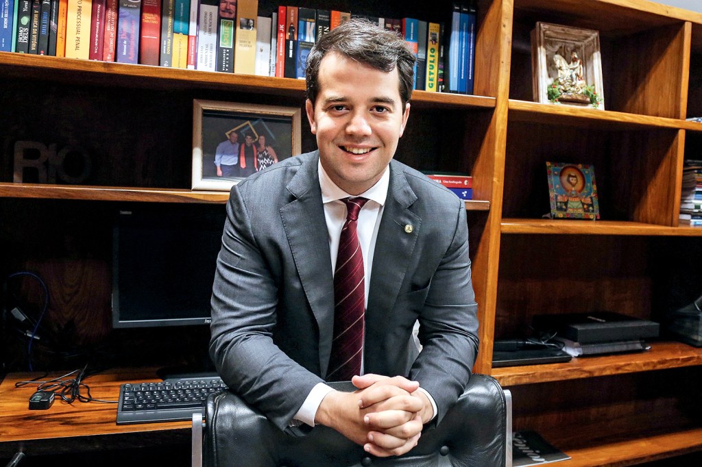 Arthur Lira (esq.) e JHC: impasse sobre a vaga de vice na campanha de reeleição do prefeito de Maceió