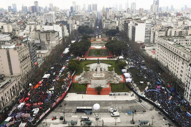 Manifestantes aguardam votação no Congresso de Buenos Aires sobre a legalização do aborto - 08/08/2018 Manifestantes aguardam votação no Congresso de Buenos Aires sobre a legalização do aborto - 08/08/2018