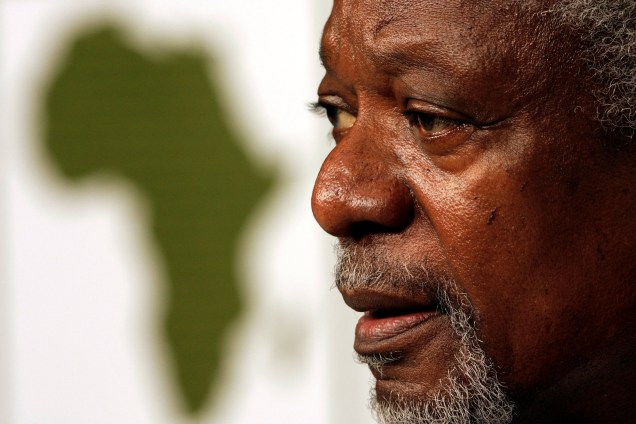 <span>Annan recebeu o prêmio Nobel da paz por seu trabalho humanitário em conjunto com a ONU em 2001</span>