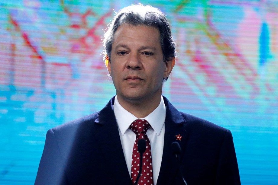 Fernando Haddad (PT),  candidato à Presidência da República, participa de debate realizado pela TV Record, em São Paulo (SP) - 30/09/2018