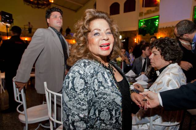A cantora Ângela Maria, durante festa de aniversário do cantor Cauby Peixo em São Paulo - 10/02/2014 A cantora Ângela Maria, durante festa de aniversário do cantor Cauby Peixo em São Paulo - 10/02/2014