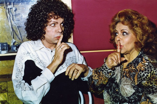 Os cantores Cauby Peixoto e Ângela Maria durante encontro no Rio de Janeiro - 17/05/1993