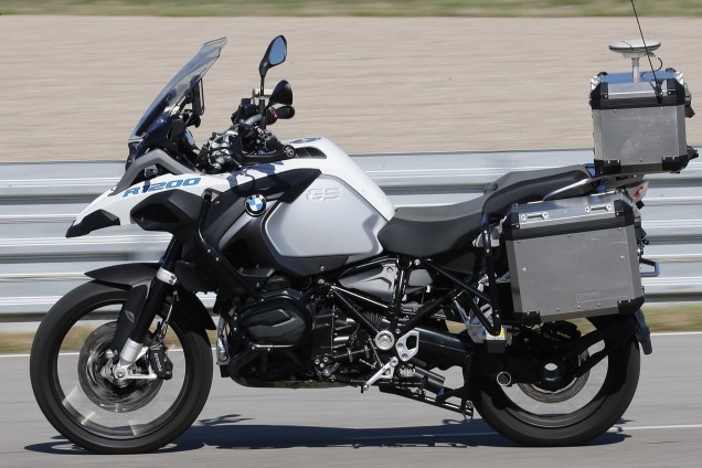 BMW R 1200 GS equipada com tecnologias de condução autônoma