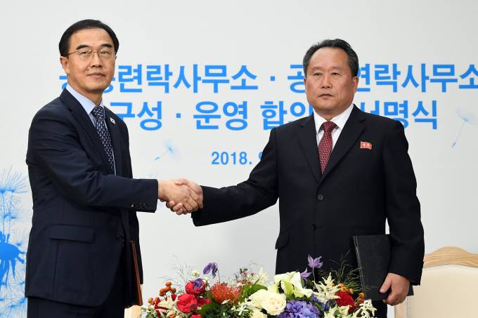Coreias abrem escritório conjunto de coordenação