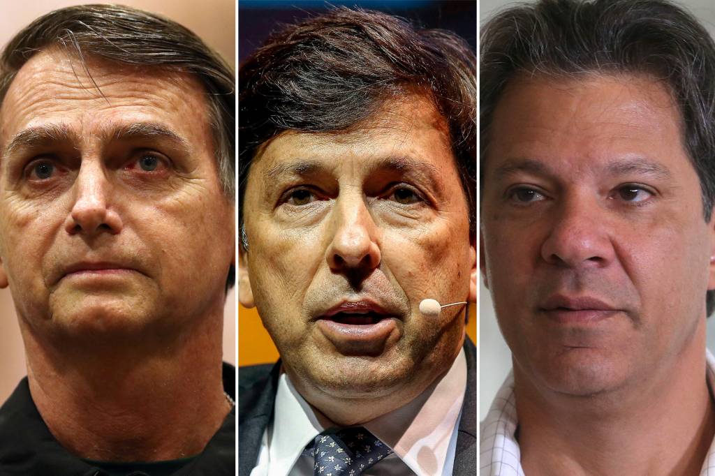 João Amoêdo, do Novo, declara seu voto (só não diz o nome do candidato)