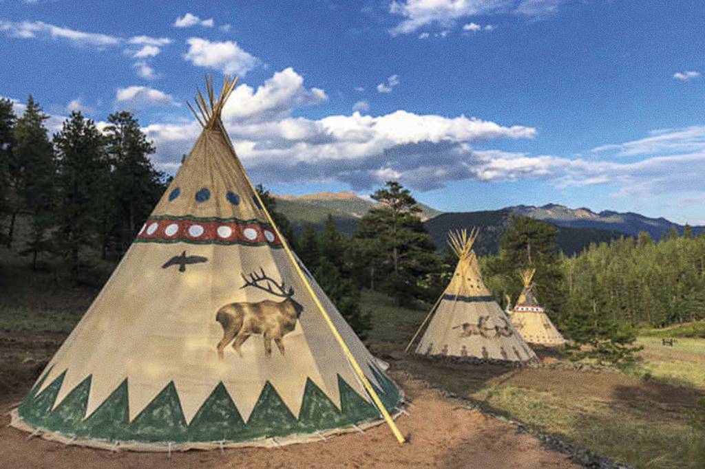 Colorado—Bison-Peak-Glamping-(1).jpg Colorado—Bison-Peak-Glamping-(1).jpg