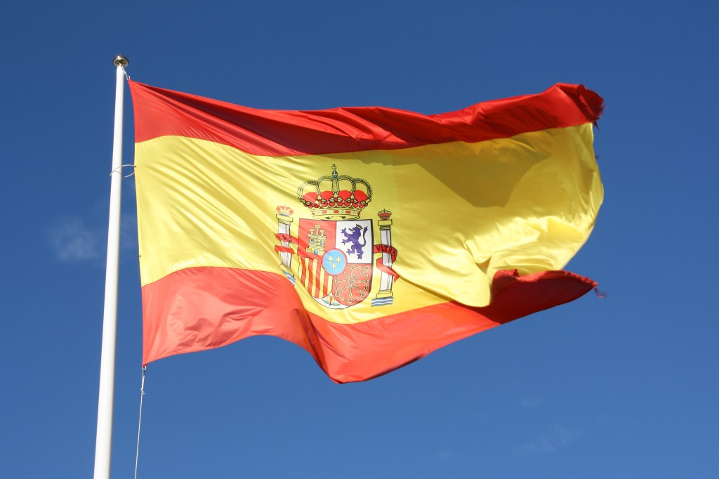 Bandeira da Espanha tremulando