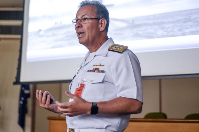 Almirante Bento Costa Lima Leite de Albuquerque Junior Almirante Bento Costa Lima Leite de Albuquerque Junior