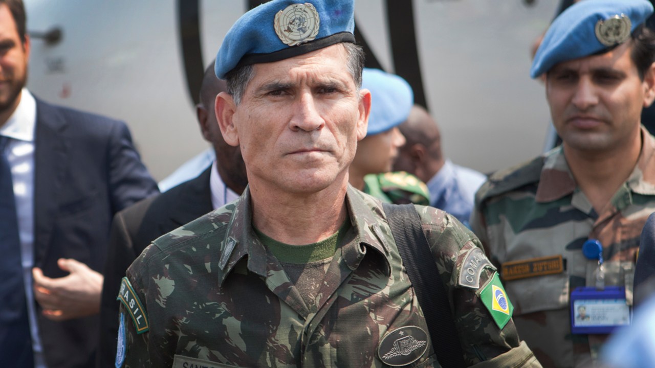 General Carlos Alberto dos Santos Cruz
