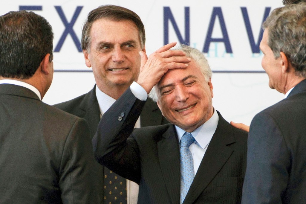 O ex-presidente Michel Temer e o presidente Jair Bolsonaro