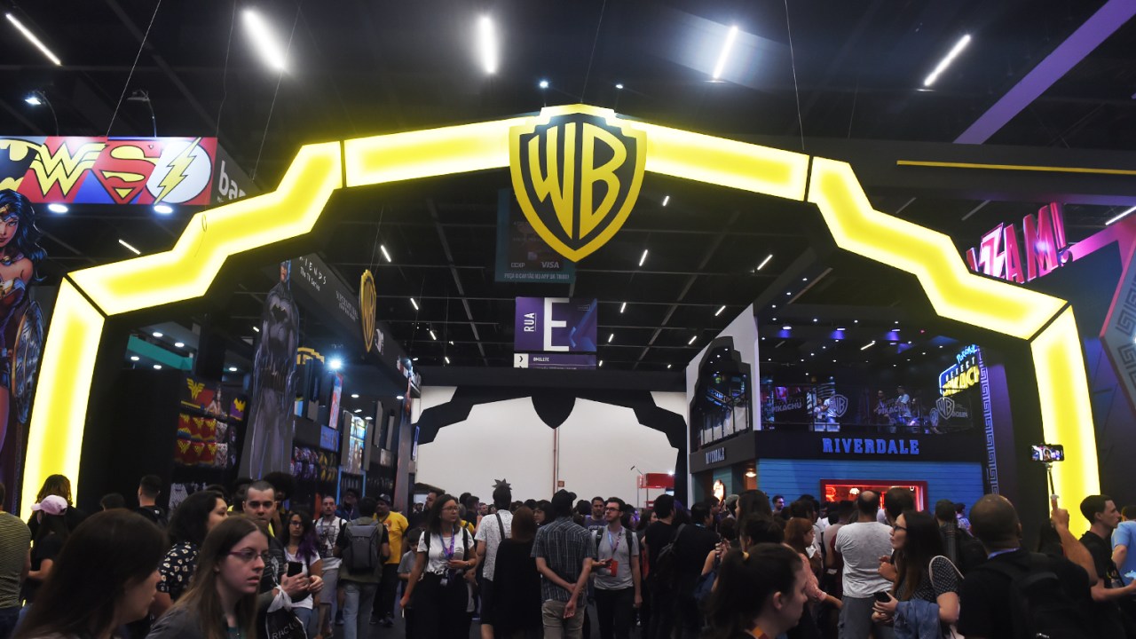 Fachada do estande da Warner Bros, durante a Comic Con Experience, realizada na São Paulo Expo - 04/12/2018