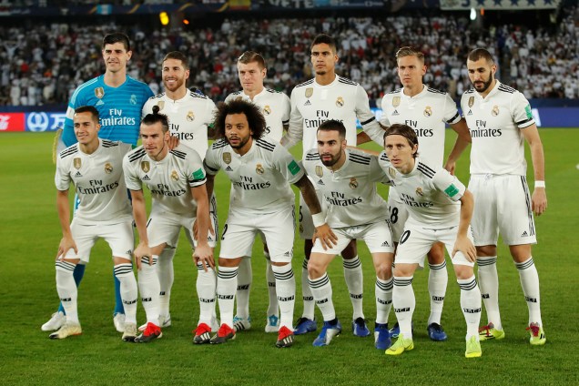 Jogadores do Real Madrid posam para foto antes da final do Mundial de Clubes da FIFA contra o Al Ain - 22/12/2018