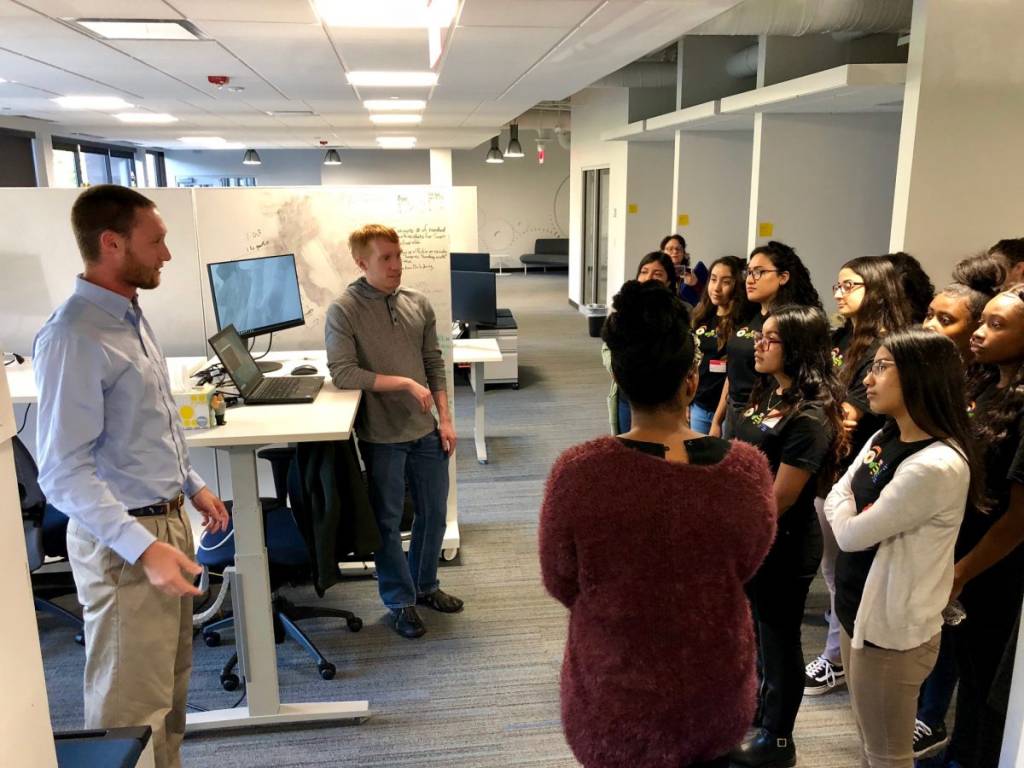 IBM passa a investir em educação no Brasil