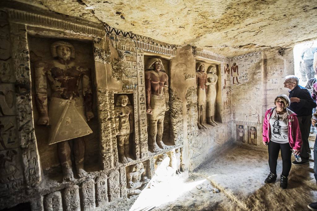 Tumba de 4400 anos é descoberta em Saqqara, no Egito Tumba de 4400 anos é descoberta em Saqqara, no Egito