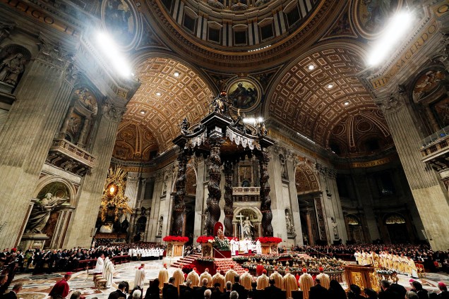 Papa Francisco celebra a tradicional Missa do Galo na Basílica de São Pedro, no Vaticano - 24/12/2018