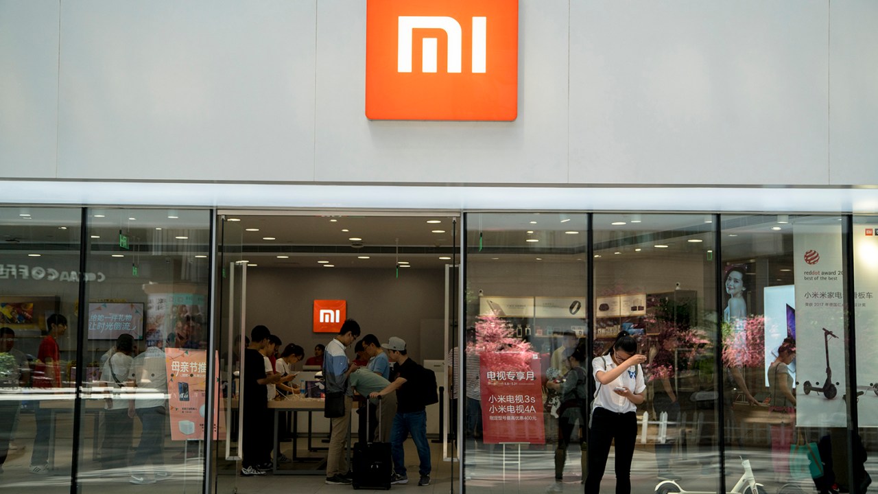 Vista de fachada da loja de celulares Xiaomi, em Pequim, na China