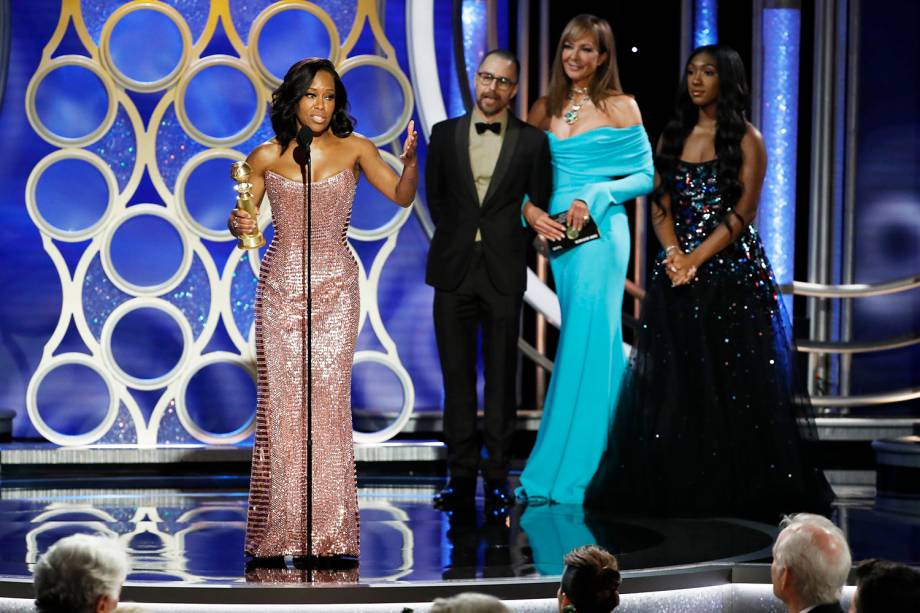 Regina King ganha prêmio na categoria de melhor atriz coadjuvante por "Se a rua Beale falasse", durante o Globo de Ouro - 07/01/2019