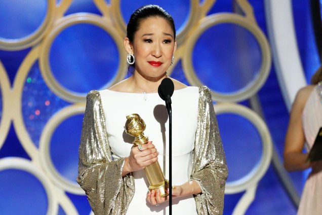 Sandra Oh ganha prêmio na categoria de melhor atriz dramática em "Killing Eve", durante a cerimônia do Globo de Ouro - 07/01/2019