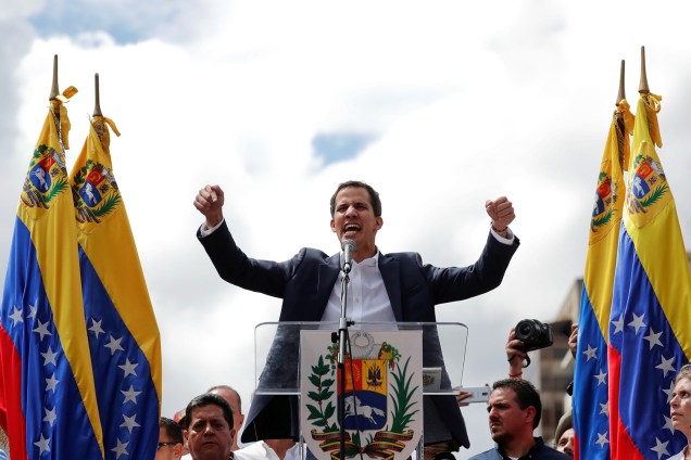 Juan Guaidó, presidente da Assembleia Nacional Venezuela, participa de marcha contra o presidente Nicolás Maduro, em Caracas - 23/01/2019