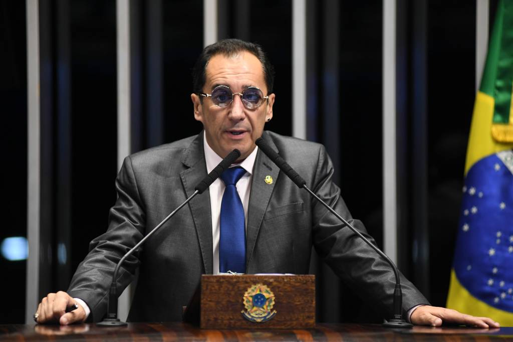 Após consultar Datena, Jorge Kajuru anuncia ida ao Cidadania