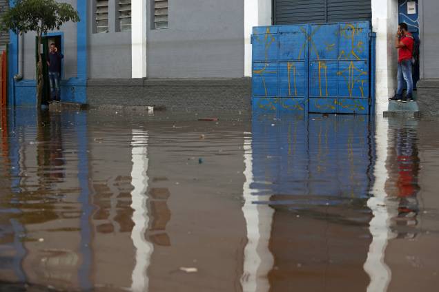 Rua fica alagada após fortes chuvas no bairro de Vila Prudente, zona leste de São Paulo - 11/03/2019 Rua fica alagada após fortes chuvas no bairro de Vila Prudente, zona leste de São Paulo - 11/03/2019