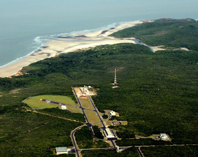 Vista aérea das instalações do Centro de Lançamento de Alcântara (CLA), no Maranhão