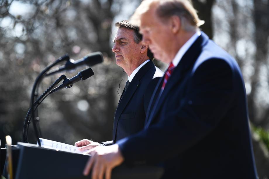 O presidente americano Donald Trump e o presidente do Brasil, Jair Bolsonaro, concedem entrevista na Casa Branca - 19/03/2019