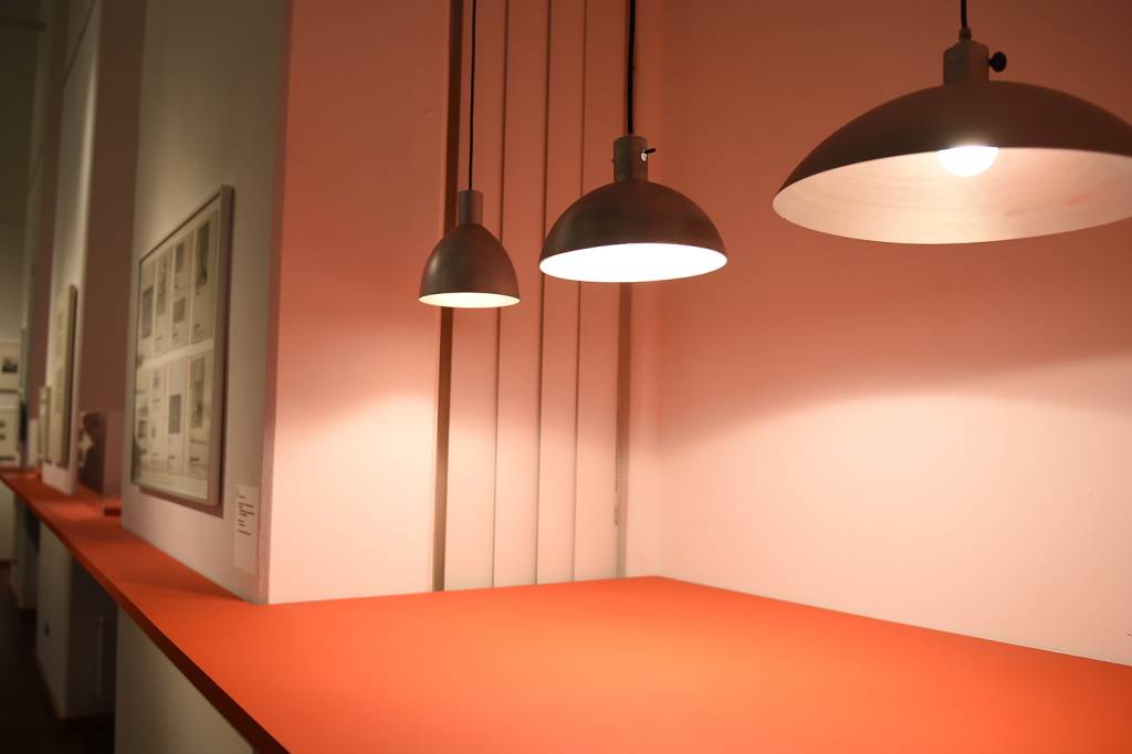 Lâmpadas deMarianne Brandt (1926) no Museu Bauhaus-Archiv fuer Gestaltung em Berlim, Alemanha – 16/03/2015