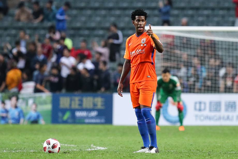 Gil (Shandong Luneng)