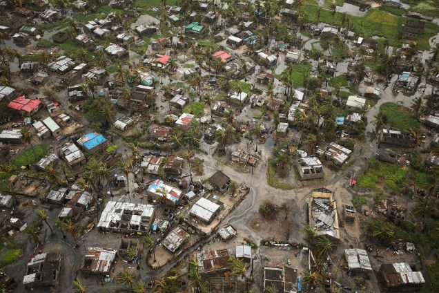 Vista aérea da cidade de Beira, em Moçambique, atingida pelo ciclone Idai - 23/03/2019