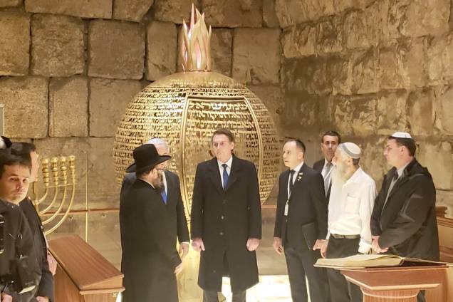 Presidente Jair Bolsonaro visita Muro das Lamentações em Israel na companhia do primeiro Ministro Benjamin Netanyahu