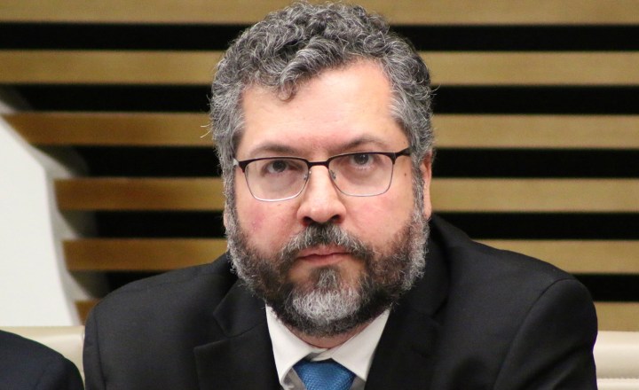 Cônsul-Geral do Brasil em Chicago deve substituir ex-vice de Ernesto Araújo  na OEA