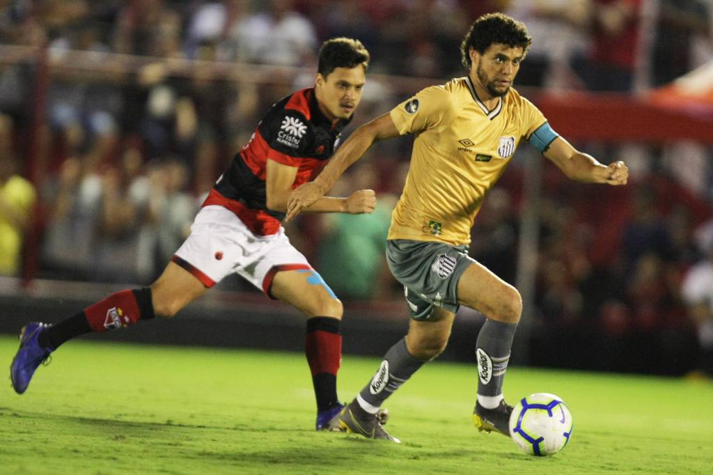 Copa Do Brasil Santos E Derrotado Pelo Atletico Go Nos Minutos Finais