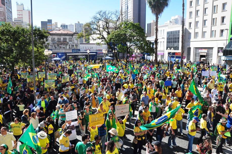 Protesto em apoio ao governo do presidente Jair Bolsonaro, realizado no Largo do Rosário, em Campinas (SP) - 26/05/2019 Protesto em apoio ao governo do presidente Jair Bolsonaro, realizado no Largo do Rosário, em Campinas (SP) - 26/05/2019