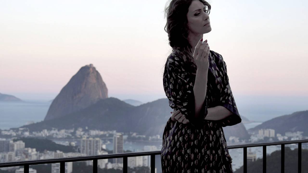 Maria Fernanda Cândido em cena de ‘O Traidor’
