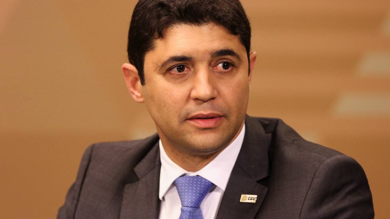 Ministro Wagner Rosário