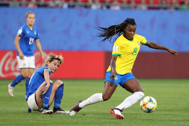 Ludmila, jogadora da Seleção Brasileira, durante partida contra a Itália, válida pelo grupo C da Copa do Mundo Feminina, realizada em Valenciennes, na França - 18/06/2019