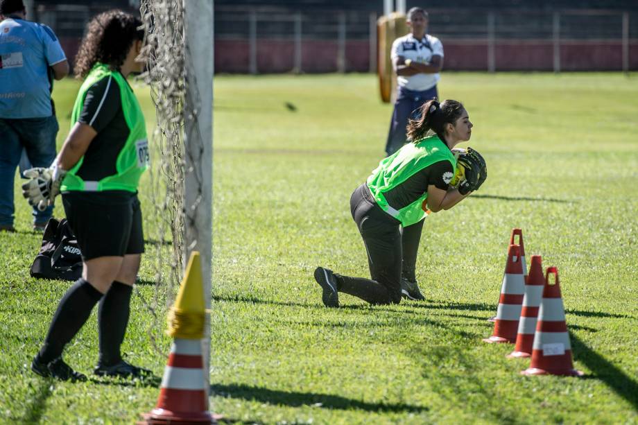 Federação Paulista realiza peneira com adolescentes no CEPEUSP, em São Paulo - 25/06/2019