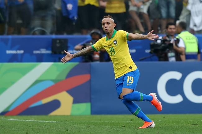 Gremista Everton "Cebolinha" será atração do jogo em Porto Alegre